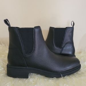 UGG WOMEN'S HARRISON CHELSEA BOOT